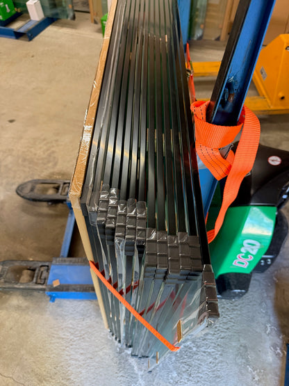 Glass Panel Ratchet Strap